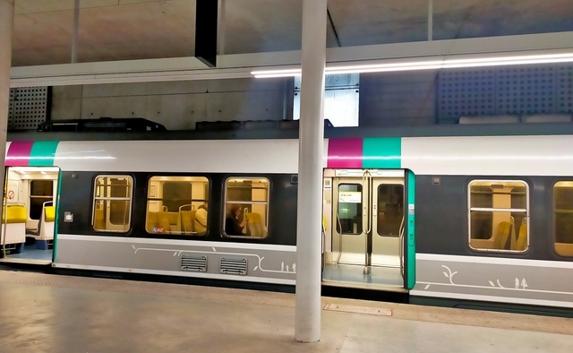 train.jpg